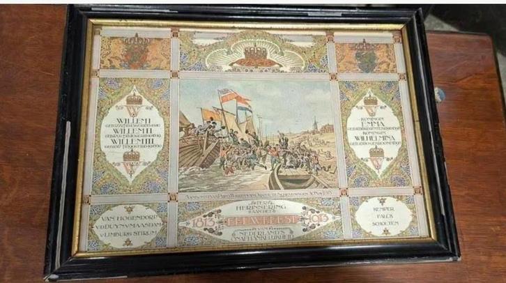 Prent eeuwfeest van Nederland's onafhankelijkheid 1813-1913, Verzamelen, Koninklijk Huis en Royalty, Zo goed als nieuw, Kaart, Foto of Prent