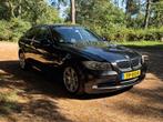 BMW 325i incl extra BMW velgen met winterbanden | Youngtimer, 745 kg, Zwart, 2497 cc, Zwart