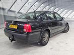 Volkswagen Passat 1.8-5V Comfortline, Gebruikt, 4 cilinders, 1264 kg, Zwart