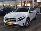 Mercedes-Benz GLA-klasse 250 4Matic Dealer onderhouden |AUTO, Auto's, Automaat, 15 km/l, 4 cilinders, Leder en Stof