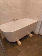 Half vrijstaand hoekband rechter hoek., Huis en Inrichting, Badkamer | Complete badkamers, Ophalen, Zo goed als nieuw