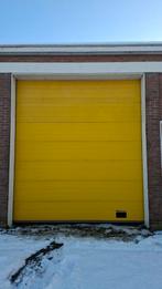 2x Overheaddeur - Garage / Industrieel. prijs per stuk, Doe-het-zelf en Verbouw, Deuren en Horren, Ophalen, Gebruikt, Garagedeur