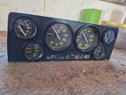 GT unit volvo 242 /240/244/245 werkend, Auto-onderdelen, Dashboard en Schakelaars, Volvo, Ophalen