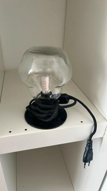 H&M Home tafellamp asymmetrisch beschikbaar voor biedingen