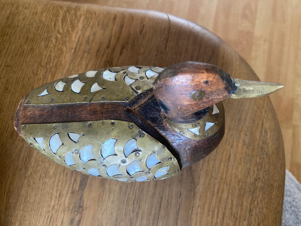 Houten eend, Ophalen