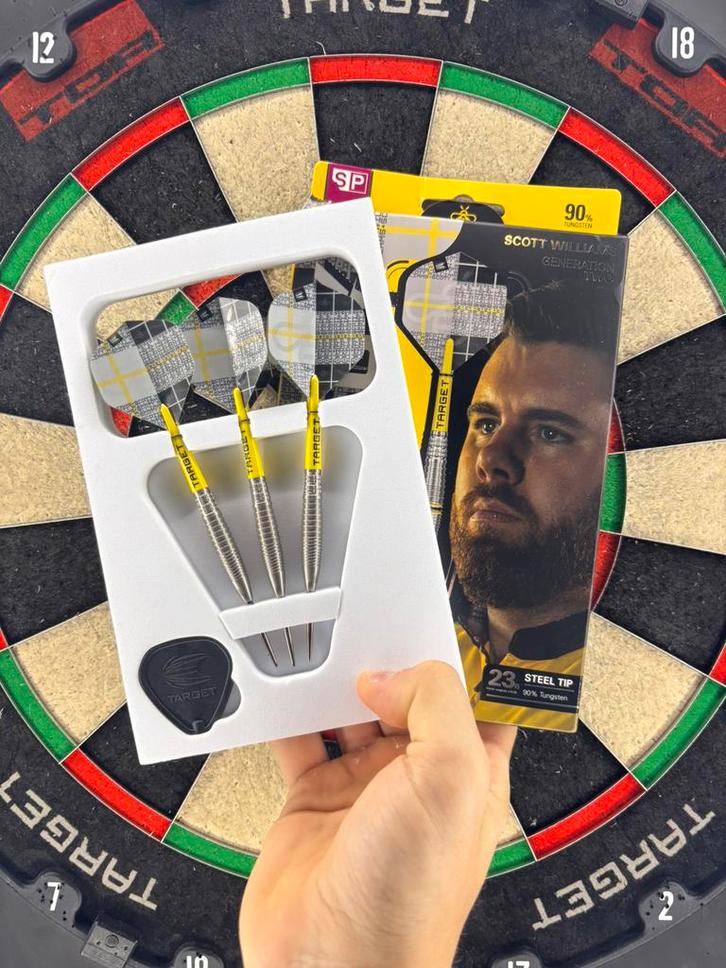 Target Scott williams Shaggy gen 2 23 gram, Sport en Fitness, Darts, Zo goed als nieuw, Pijlen, Ophalen of Verzenden