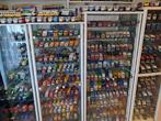 Gezocht: verzamelingen - partijen miniatuur trucks 1:50, Ophalen of Verzenden, Zo goed als nieuw, Bus of Vrachtwagen