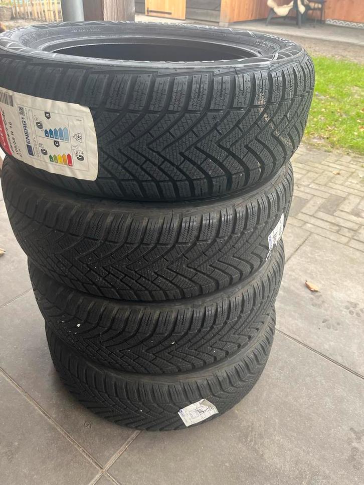 Winterbanden 195/55 R16 - Set van 4, Auto-onderdelen, Banden en Velgen, Band(en), Winterbanden, 16 inch, 195 mm, Personenwagen