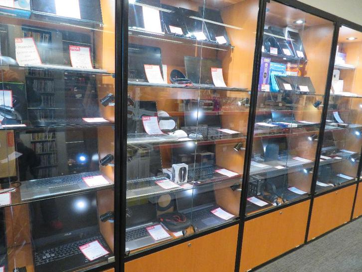 Windows 11 Laptops Betrouwbaar en laag geprijsd met garantie, Computers en Software, Windows Laptops, Refurbished, 15 inch, SSD