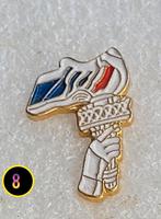 Pin Fakkel, Verzamelen, Speldjes, Pins en Buttons, Verzenden, Gebruikt, Overige onderwerpen
