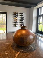 Prachtige grote metalen kruik / vaas, Huis en Inrichting, Woonaccessoires | Vazen, Ophalen, Zo goed als nieuw, Overige kleuren