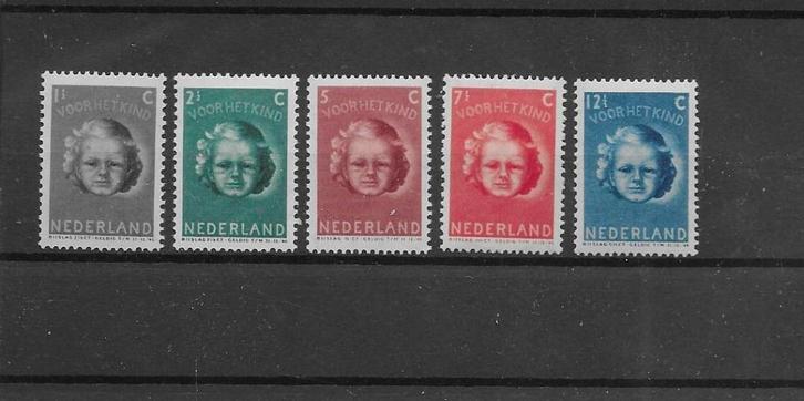 Nederland 1945, NVPH 444 t/m 448, Postfris., Postzegels en Munten, Postzegels | Nederland, Postfris, Na 1940, Verzenden