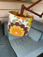 retro lampenkap met groen bruine bloemen, Huis en Inrichting, Lampen | Lampenkappen, Ophalen of Verzenden, Zo goed als nieuw, Bruin