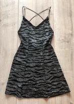 Feestjurk glitter - Maat: XS, Kleding | Dames, Jurken, Ophalen of Verzenden, Nieuw, Maat 34 (XS) of kleiner, Onder de knie