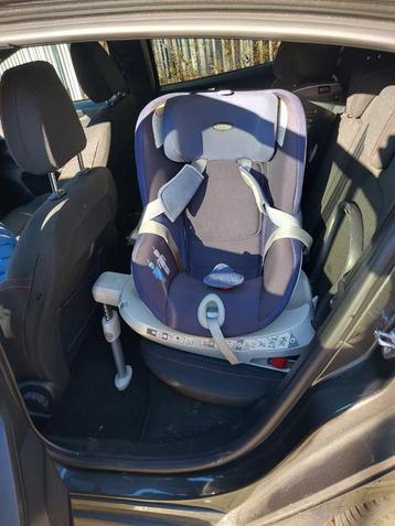Britax Romer Dualfix Blauwe Autostoel beschikbaar voor biedingen