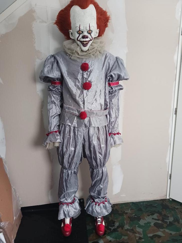 Pennywise 2017 Deluxe Costume, Verzamelen, Poppetjes en Figuurtjes, Zo goed als nieuw, Ophalen