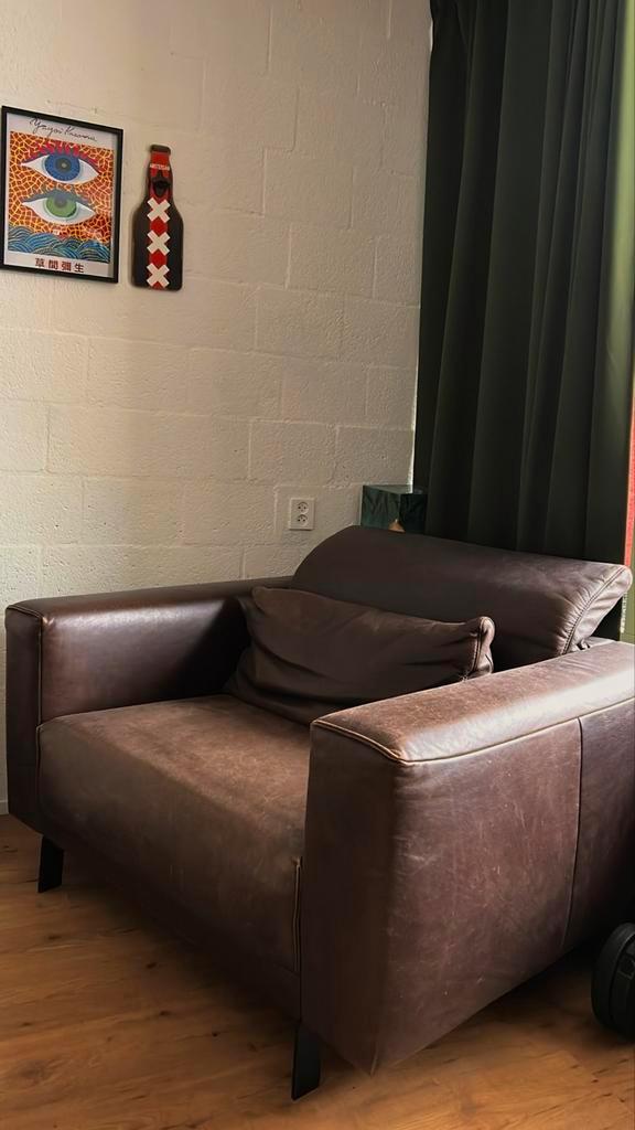 Brown Real-Leather Loveseat, Huis en Inrichting, Banken | Sofa's en Chaises Longues, Gebruikt, Tweepersoons, Minder dan 150 cm