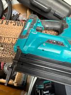 Makita dnb500 zj … tacker voor mini brads, Ophalen of Verzenden, Gebruikt