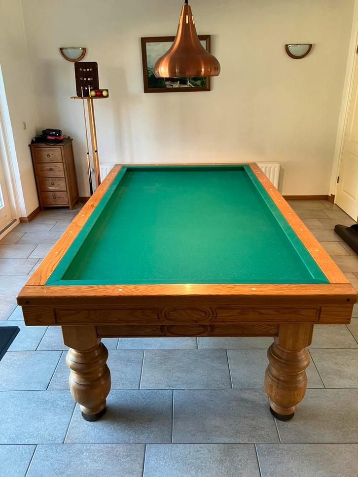 Verwarmd biljart te koop, Sport en Fitness, Biljarten en Poolen, Zo goed als nieuw, Biljarttafel, Ophalen