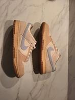 Nike Dunk Low - Maat 41 - Zo goed als nieuw!, Kleding | Heren, Schoenen, Ophalen of Verzenden, Zo goed als nieuw