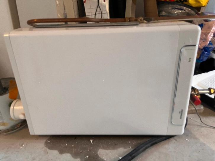 CV ketel Intergas Kombi Kompakt HRE28/24 uit nov 2023, Doe-het-zelf en Verbouw, Verwarming en Radiatoren, Zo goed als nieuw, Cv-ketel of Combi-ketel