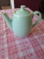 Pastel regout, Antiek en Kunst, Antiek | Servies los, Ophalen of Verzenden