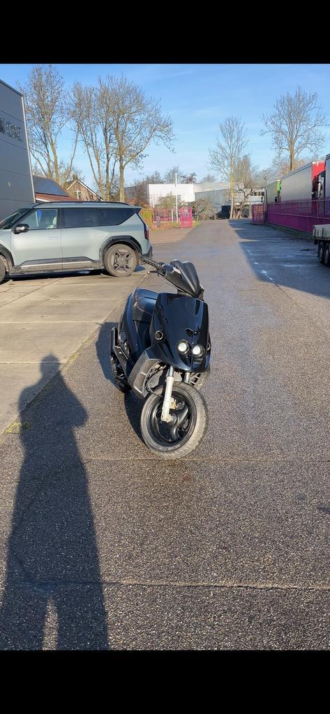 Malaguti phantom f12 70cc lc, Fietsen en Brommers, Brommeronderdelen | Scooters, Zo goed als nieuw, Overige merken, Overige typen