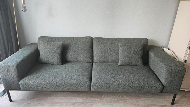 Passe Partout Design Bank - Grijs/Groen - 2021 3.5 zitter, Huis en Inrichting, Banken | Bankstellen, Zo goed als nieuw, Ophalen