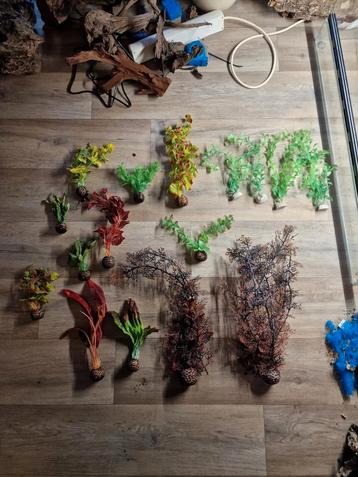 Kunstplanten/nepplanten aquarium  beschikbaar voor biedingen