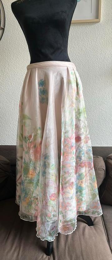 Rok maat 40 H&M valt lang! 95 cm roklengte beschikbaar voor biedingen