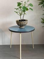 Retro/vintage salon-/ bijzettafeltje, jaren 60, Ophalen, Minder dan 55 cm, Gebruikt, Rond