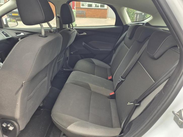 Ford Focus 1.0 Ecoboost 74KW 5-D 2012 Wit, Auto's, Ford, Particulier, Focus, Benzine, A, Hatchback, Handgeschakeld, Origineel Nederlands