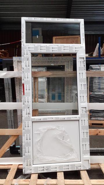Kunststof buitendeur b110 x h259 cm-1045- beschikbaar voor biedingen