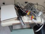 Nintendo Wii met accessoires (geen wiimotes), Spelcomputers en Games, Spelcomputers | Nintendo Wii, Ophalen of Verzenden, Gebruikt