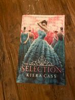 The Selection - Kiera Cass (Paperback), Ophalen of Verzenden, Zo goed als nieuw, Wereld overig