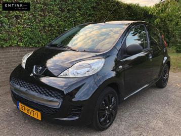 Peugeot 107 1.0-12V 5DR 2011 Zwart | Airco | Nieuwe APK beschikbaar voor biedingen