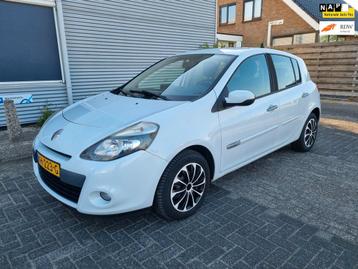 Renault Clio 1.5 dCi Collection 5-Drs Airco! Navi! Bj:2011 beschikbaar voor biedingen