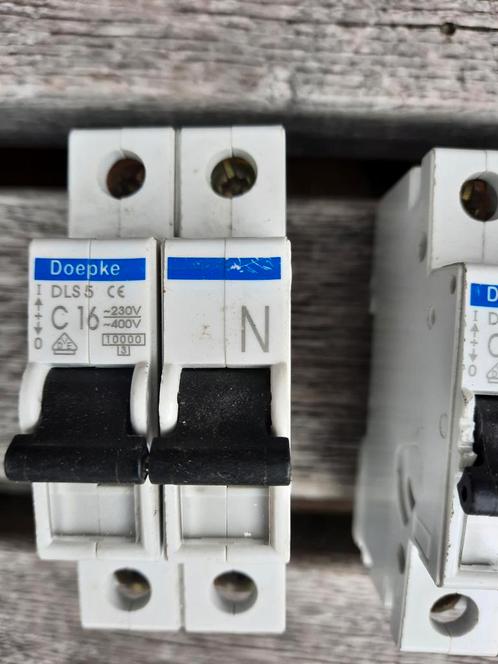 Doepke DLS 5 C16 Automaat - 16 Ampère, Hobby en Vrije tijd, Elektronica-componenten, Gebruikt, Ophalen of Verzenden