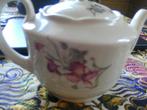 theepot Mosa 1950 roze franse lelie sierlijk vintage model, Verzenden, Gebruikt, Porselein, Overige typen