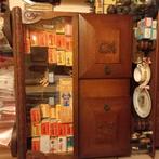 Brocant kastje, Ophalen