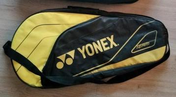 Yonex Badminton Tassen Set beschikbaar voor biedingen
