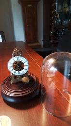 Antieke Skeletklok onder Stolp spillegang, Ophalen of Verzenden