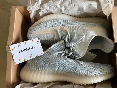 Adidas Yeezy Boost 350 V2 Cloud White (Non-Reflective, Kleding | Heren, Schoenen, Nieuw, Wit, Ophalen of Verzenden