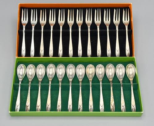 Art Deco zilveren gebaksvorkjes en koffielepels, Antiek en Kunst, Antiek | Bestek, Ophalen of Verzenden