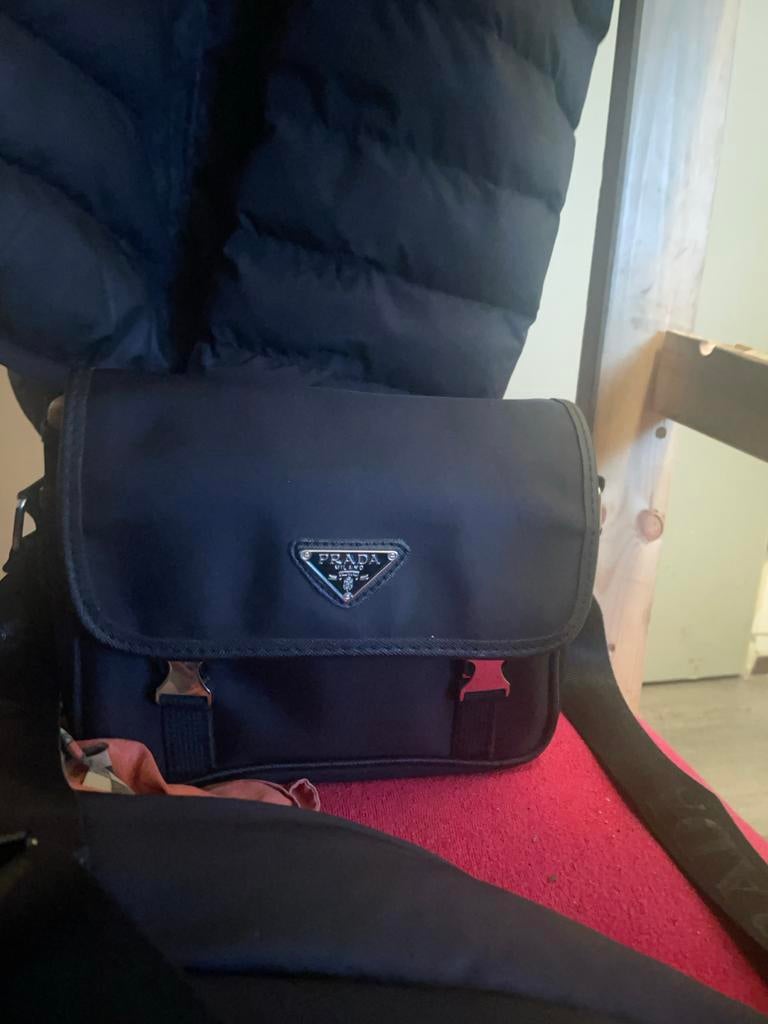 Prada Tas - Stijlvol en praktisch!, Overige merken, Zwart, Ophalen of Verzenden, Zo goed als nieuw