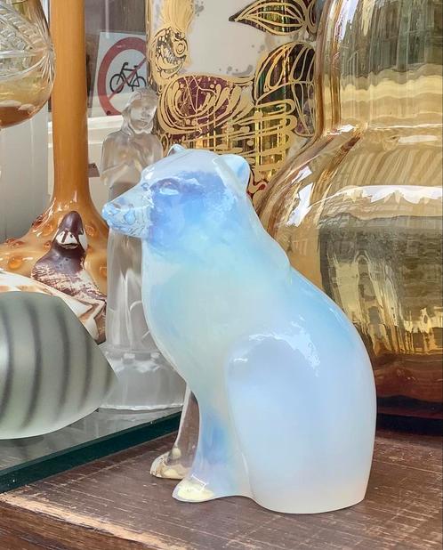 Kosta Boda opaal glazen sneeuw vos,Paul Hoff., Antiek en Kunst, Antiek | Glas en Kristal, Ophalen of Verzenden