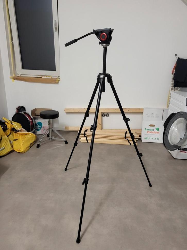 Manfrotto MVH500AH Videostatief met Vloeistofkop, Audio, Tv en Foto, Fotografie | Statieven en Balhoofden, Gebruikt, Driepoot