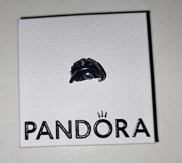 Pandora bedel blauwe veer beschikbaar voor biedingen