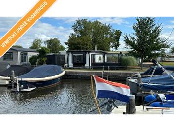 Chalet met eigen grond te koop in Terherne, Friesland! R#52R beschikbaar voor biedingen