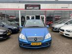 Mercedes-Benz A-klasse 170 BlueEFFICIENCY WEINIG KM-NETTE AU, Auto's, Mercedes-Benz, Voorwielaandrijving, Gebruikt, Zwart, 4 cilinders